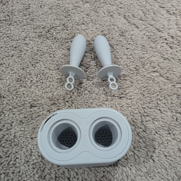 Ezpz Tiny Pops Silicone Ice Pop Mold Set - Gray - Picture 8 of 12